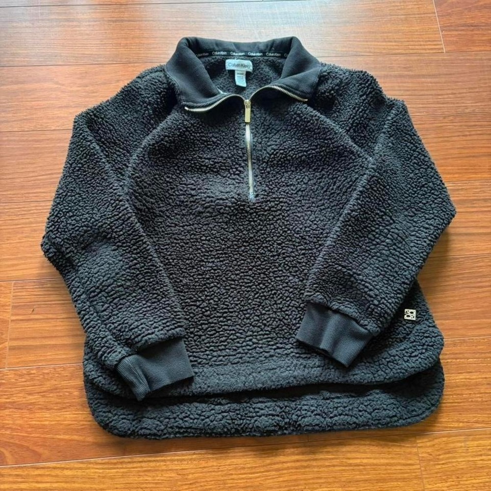 Women's Calvin Klein Sherpa Warm Fluffy Pullover Size S